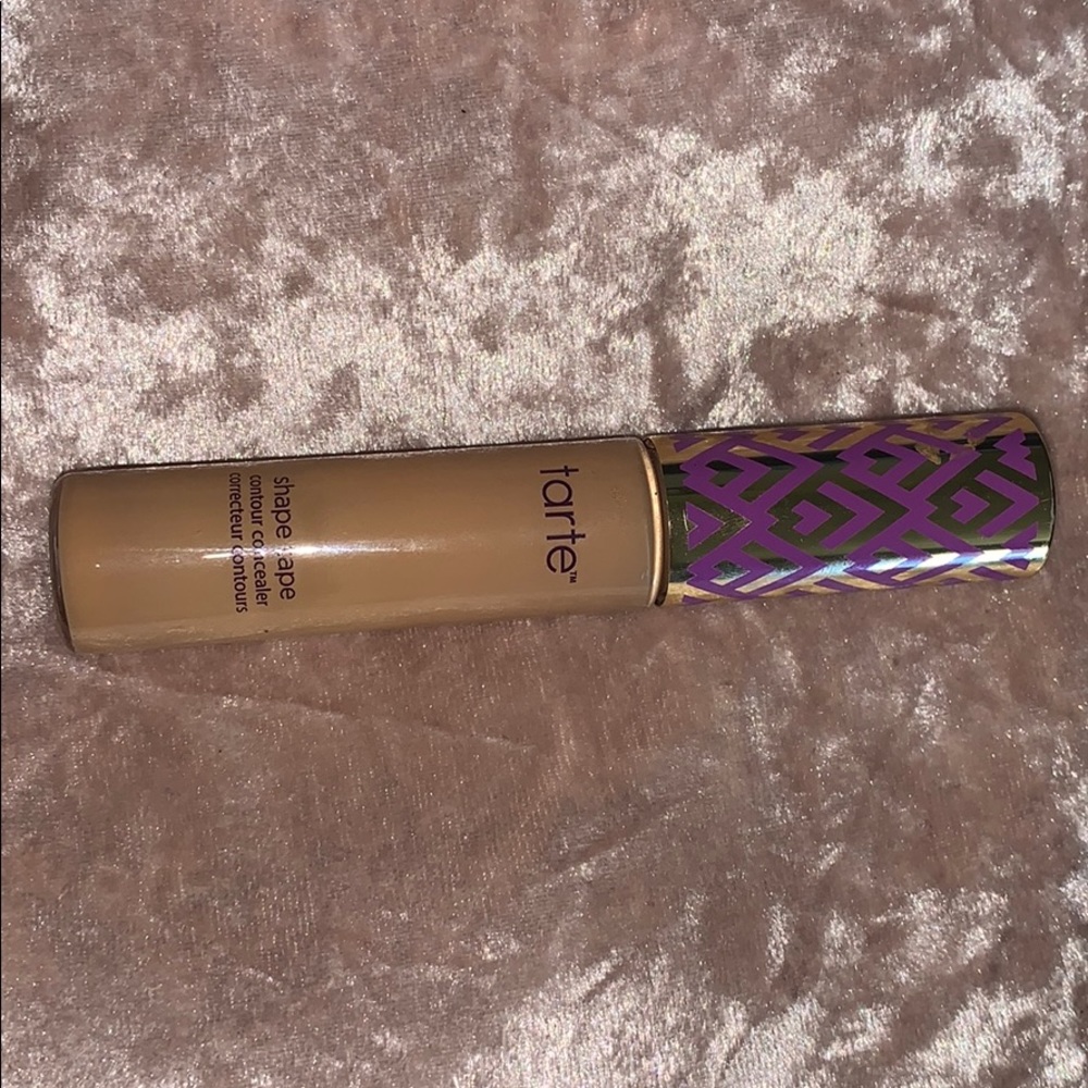 Tarte shape tape concealer shade 47s tan-deep sand